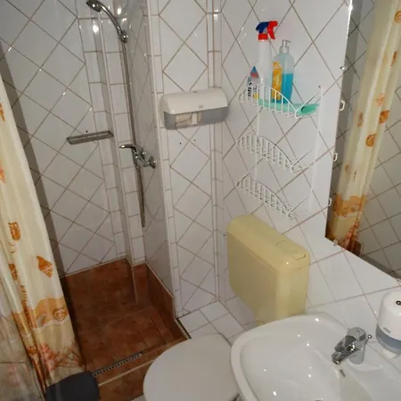 홈스테이 Aqua Haz Panzio 3 Sz 블로톤퓌레드